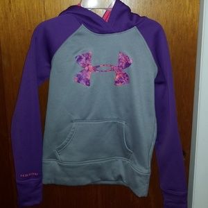 Under Armour sweatshirt